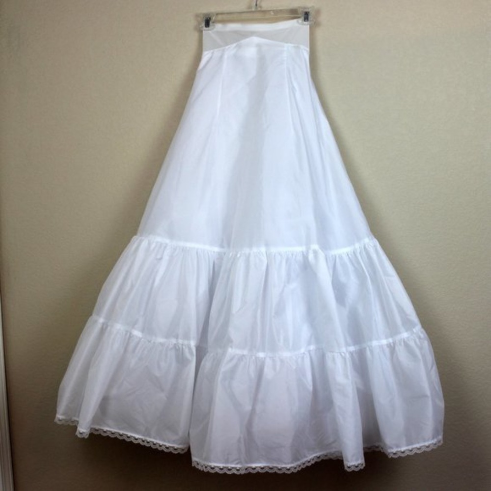 David's Bridal petticoat style 603. Size 2